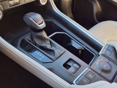 Used 2024 Toyota Grand Highlander Limited image 21