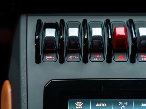 Used 2021 Lamborghini Huracan EVO RWD image 63