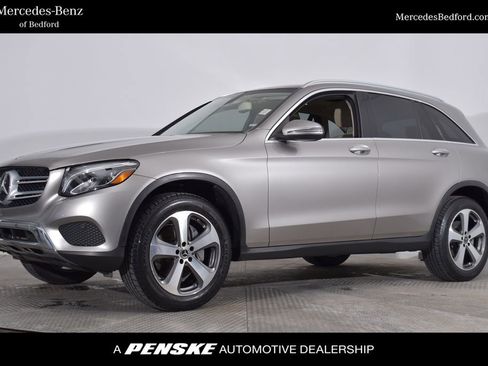 Used 2019 Mercedes-Benz GLC 300 4MATIC image 1