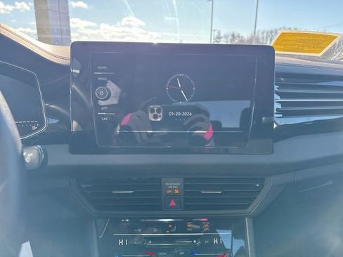 Used 2025 Volkswagen Jetta S image 14