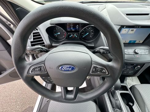 Used 2018 Ford Escape SE w/ SE Sync 3 Package FWD image 22