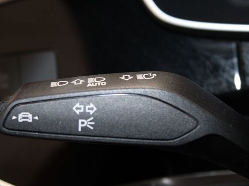 Used 2023 Audi Q3 2.0T Premium Plus w/ Premium Plus Package image 34