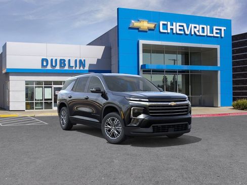 New 2026 Chevrolet Traverse LT image 1