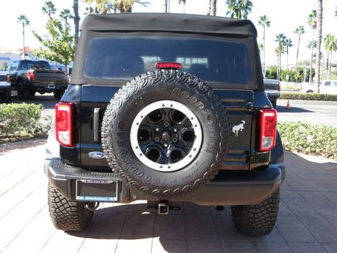 Certified 2022 Ford Bronco Black Diamond w/ Sasquatch Package image 3