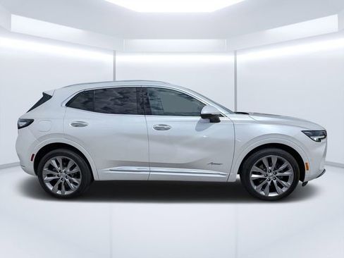 Used 2023 Buick Envision Avenir AWD/4WD image 2