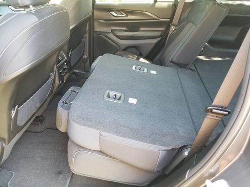 Certified 2023 Jeep Grand Cherokee Laredo image 16