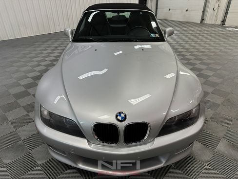 Used 2000 BMW Z3 2.5i image 8