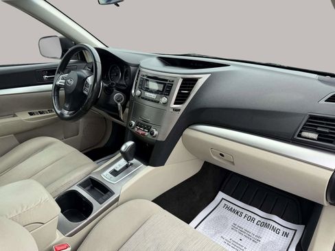 Used 2013 Subaru Legacy 2.5i Premium AWD/4WD image 16