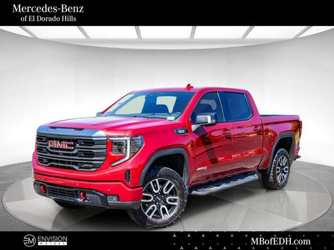 Used 2024 GMC Sierra 1500 AT4 w/ Technology Package AWD/4WD image 1