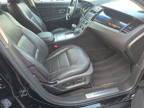 Used 2012 Ford Taurus Limited FWD image 16