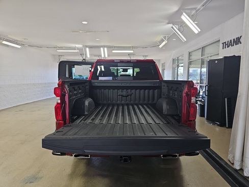 Used 2026 Chevrolet Silverado 1500 High Country AWD/4WD image 15