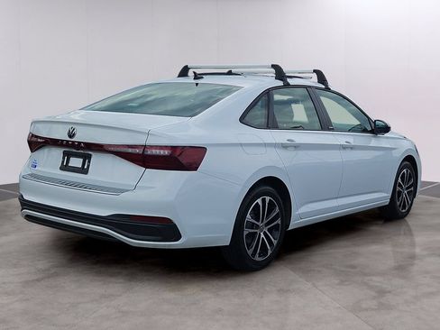 Used 2025 Volkswagen Jetta Sport FWD image 4
