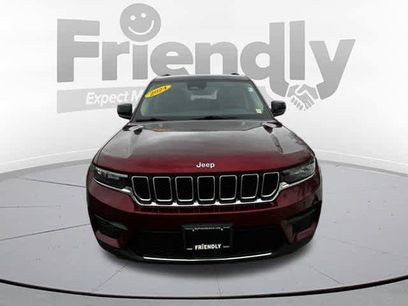 Used 2024 Jeep Grand Cherokee Laredo