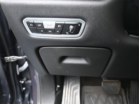 Used 2019 BMW X7 xDrive40i w/ Premium Package image 16