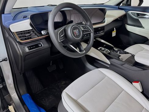 New 2026 Buick Envision Avenir image 5