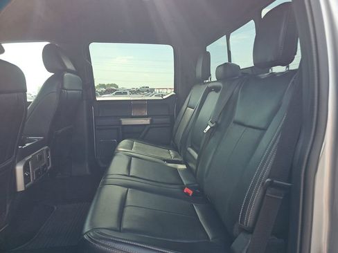 Used 2022 Ford F350 Lariat AWD/4WD image 6