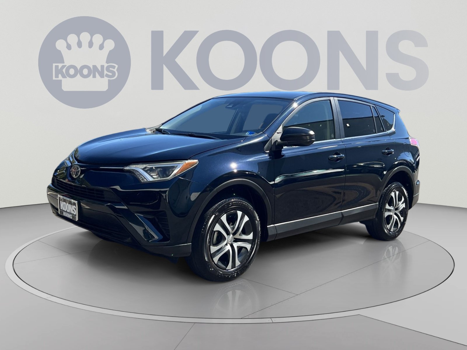 Used 2018 Toyota RAV4 LE w/ All Weather Liner Package AWD/4WD image 1