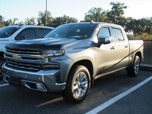 Used 2020 Chevrolet Silverado 1500 LTZ w/ LTZ Premium Package image 2