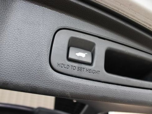 Used 2023 Honda CR-V Sport Touring image 37