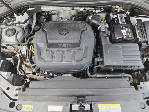 Used 2022 Volkswagen Tiguan SE R-Line FWD image 23