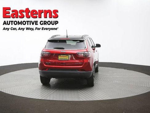 Used 2025 Jeep Compass Limited AWD/4WD image 39