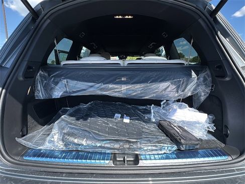 New 2026 Mercedes-Benz GLS 450 4MATIC image 25