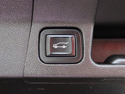 Used 2020 GMC Acadia SLT AWD/4WD image 54