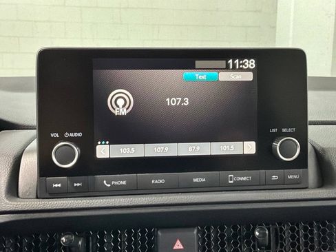 Used 2025 Honda CR-V EX image 14