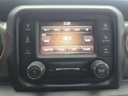 Certified 2020 Jeep Gladiator Sport image 18