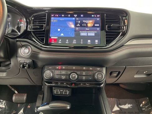 Used 2023 Dodge Durango GT AWD/4WD image 25