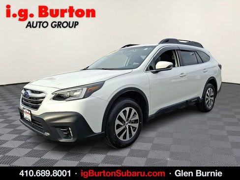 Used 2021 Subaru Outback Premium image 3