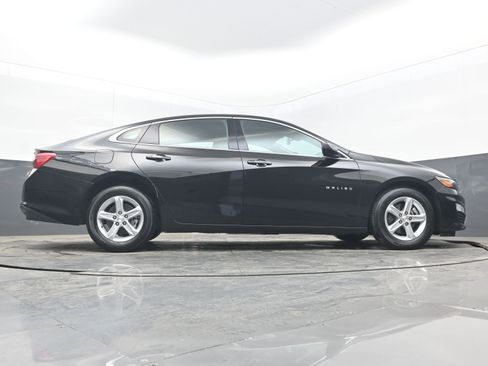 Used 2024 Chevrolet Malibu LT image 29