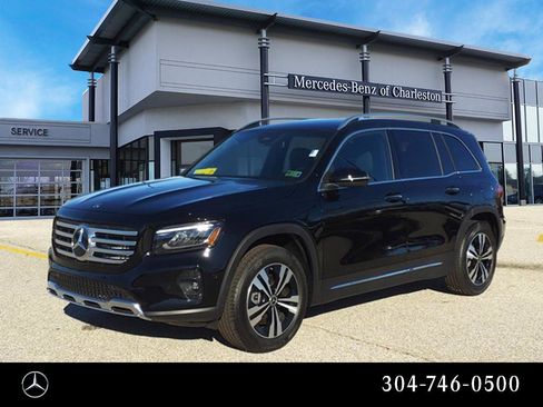 Used 2025 Mercedes-Benz GLB 250 4MATIC image 7