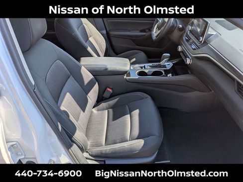 Used 2023 Nissan Altima 2.5 SV AWD/4WD image 26