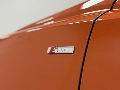 Used 2023 Audi Q3 2.0T Premium Plus w/ Premium Plus Package image 9