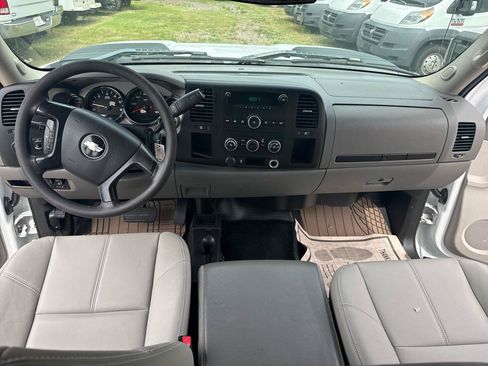 Used 2012 Chevrolet Silverado 2500 W/T AWD/4WD image 31
