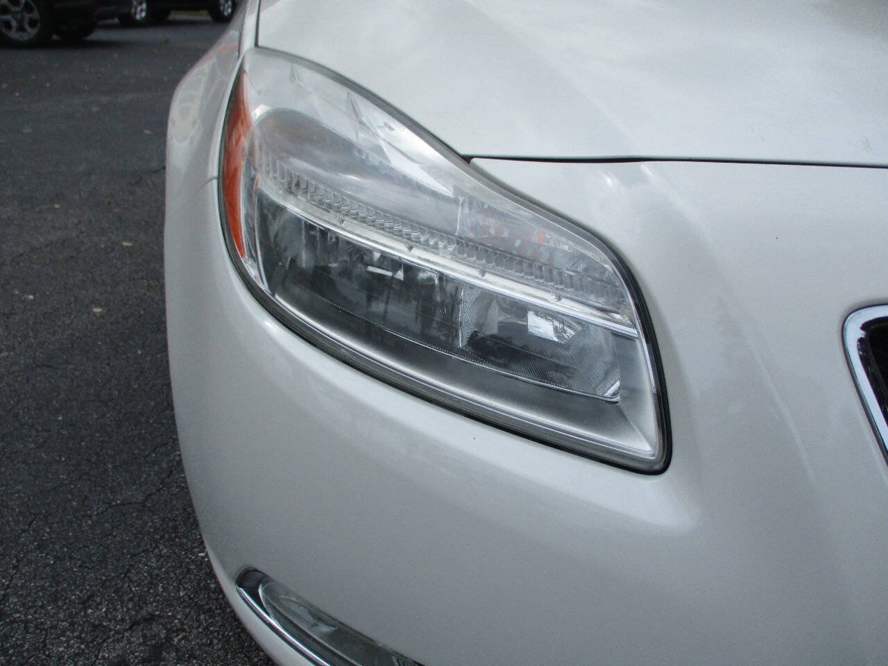 Used 2012 Buick Regal Premium FWD image 33