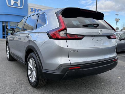 Certified 2023 Honda CR-V EX image 8