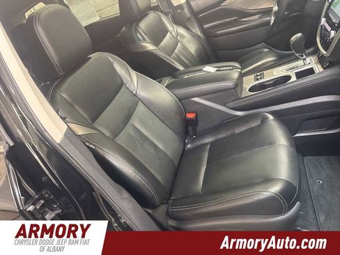 Used 2018 Nissan Murano Platinum w/ Cargo Package image 38