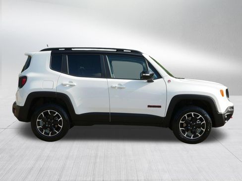 Used 2023 Jeep Renegade Trailhawk w/ Trailhawk Elite Group AWD/4WD image 8