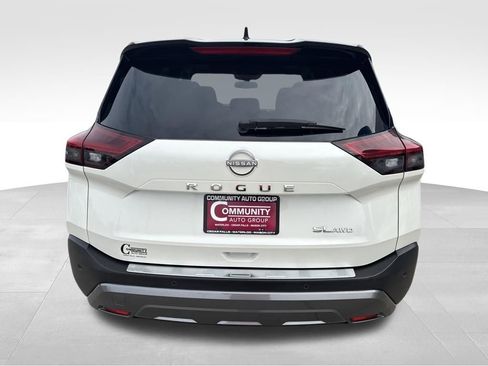 Used 2023 Nissan Rogue SL w/ SL Premium Package image 4