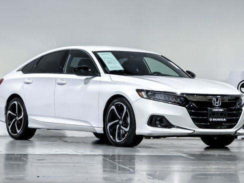 Used 2022 Honda Accord Sport image 6