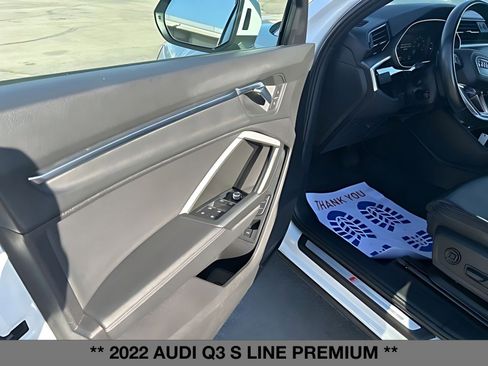 Used 2022 Audi Q3 2.0T Premium w/ Black Optic Sport Package image 20