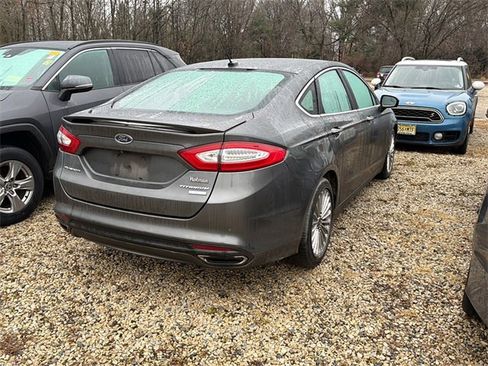 Used 2015 Ford Fusion Titanium image 3