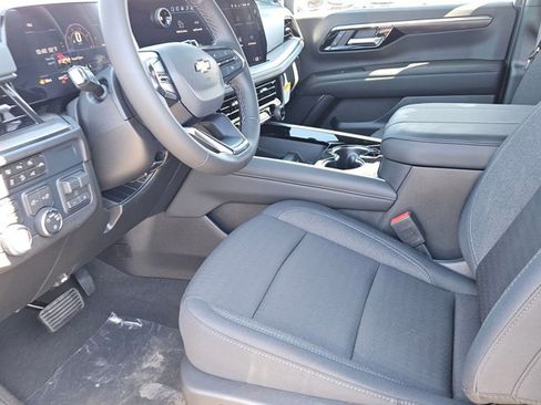 New 2026 Chevrolet Suburban LS w/ LS Custom Edition image 14