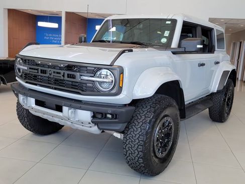 New 2026 Ford Bronco Raptor w/ Interior Carbon Fiber Pack AWD/4WD image 8
