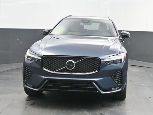 New 2026 Volvo XC60 B5 Plus w/ Protection Package Premier AWD/4WD image 10