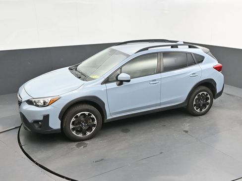 Used 2021 Subaru Crosstrek 2.0i Premium image 25