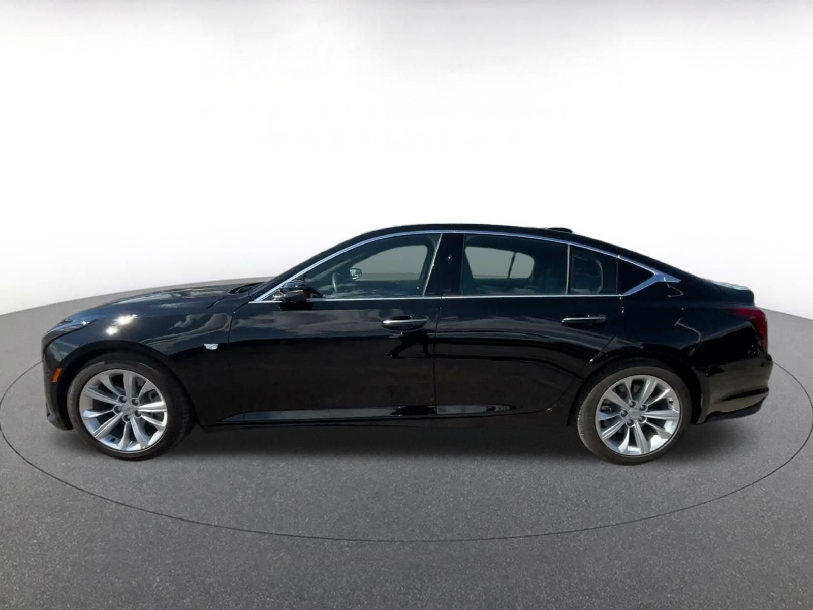 Used 2026 Cadillac CT5 Premium Luxury RWD image 8