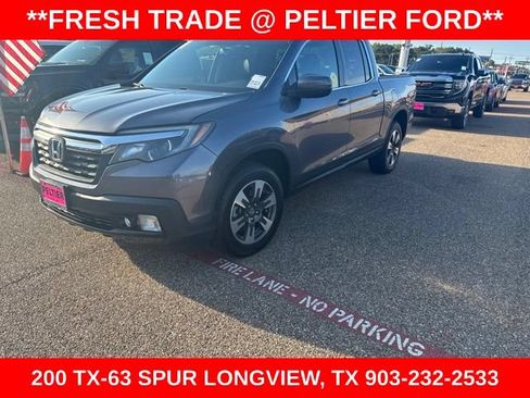 Used 2017 Honda Ridgeline RTL-T image 3